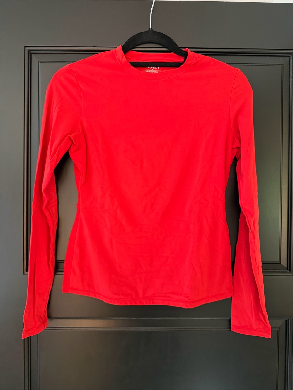 Everyday Slim Fit Red Long-Sleeve Crewneck Top